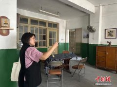 台湾媒体人参访郑州“竖屏